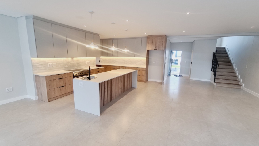 3 Bedroom Property for Sale in Sandown Western Cape